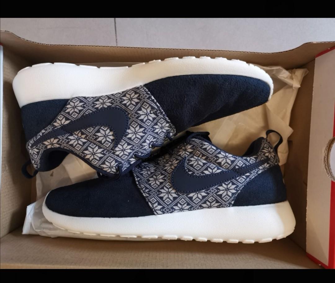 Nike roshe run mens special edition shop