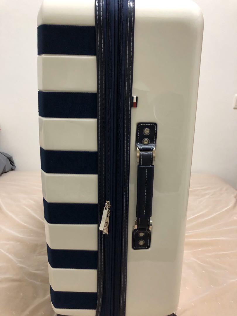 Tommy hilfiger hot sale rugby stripe luggage