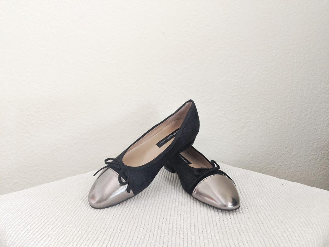 black heels with ribbon