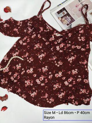 #visitsingapore Flower tank top