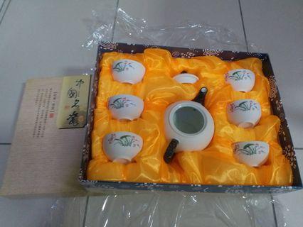 Tea pot set