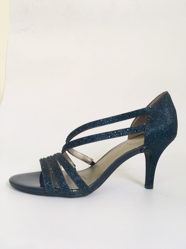 bandolino blue shoes