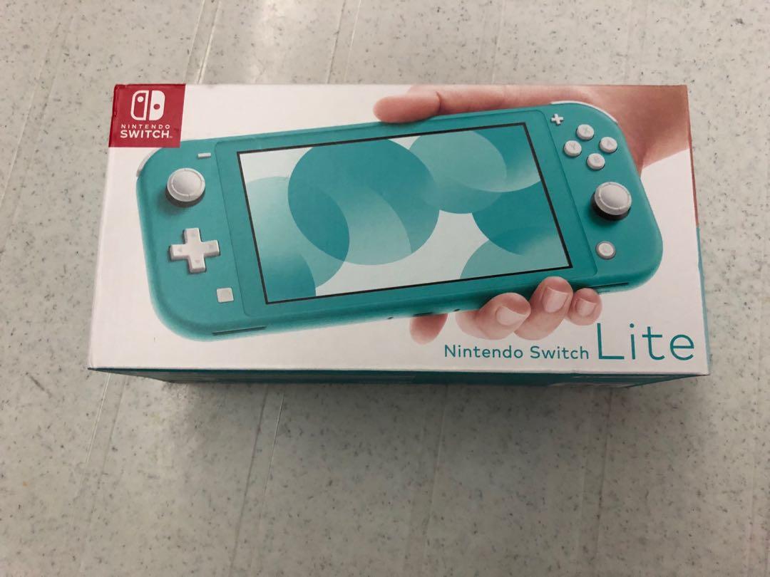what comes in the nintendo switch lite box