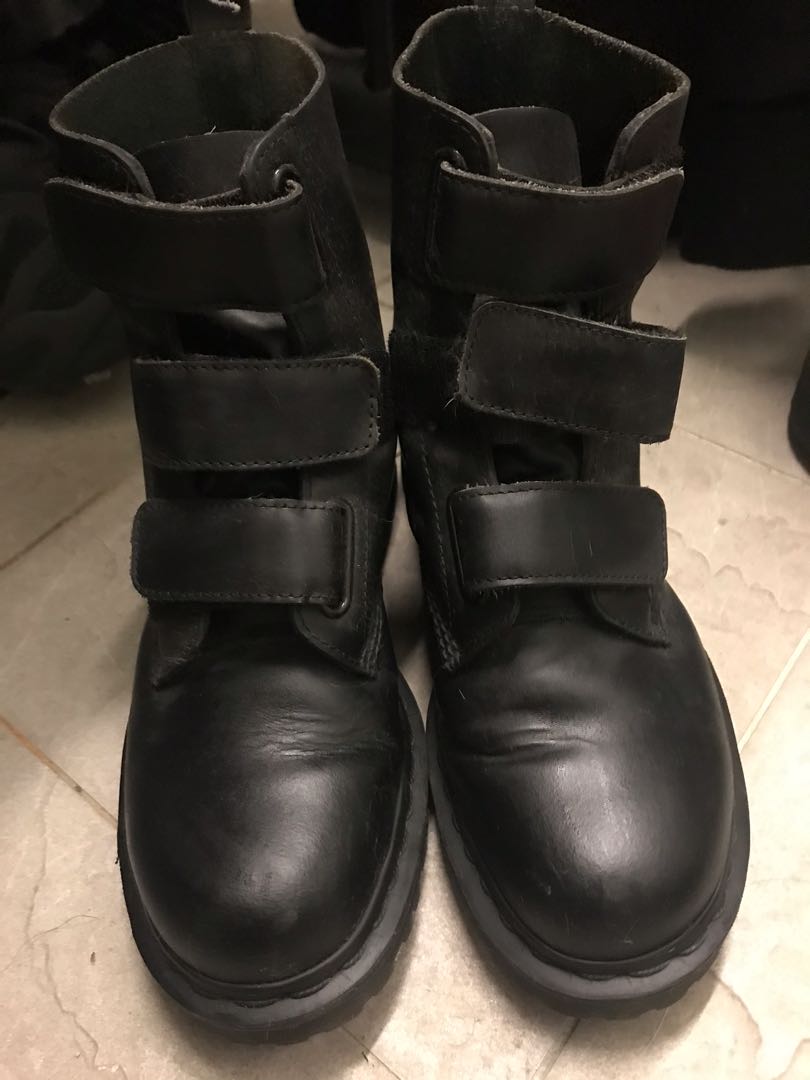 Dr martens coralia velcro best sale
