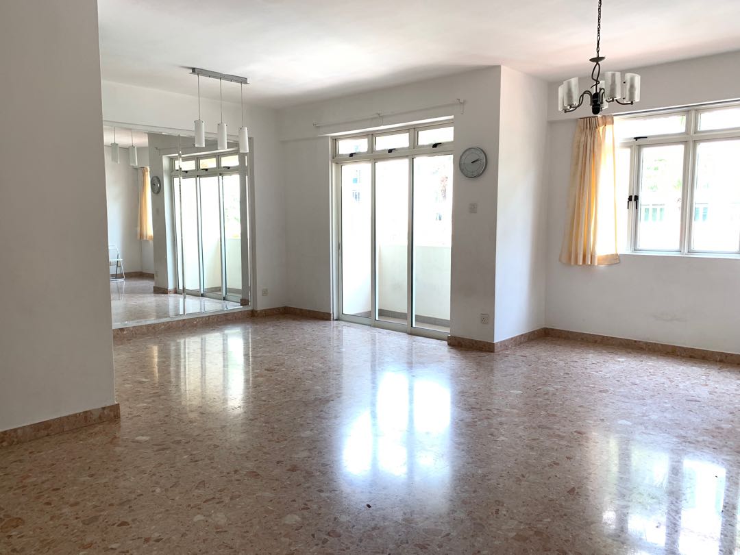 Estella Garden Freehold! Value buy! Spacious!5mins drive to JEWEL