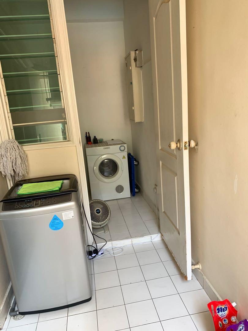 Estella Garden Freehold! Value buy! Spacious!5mins drive to JEWEL