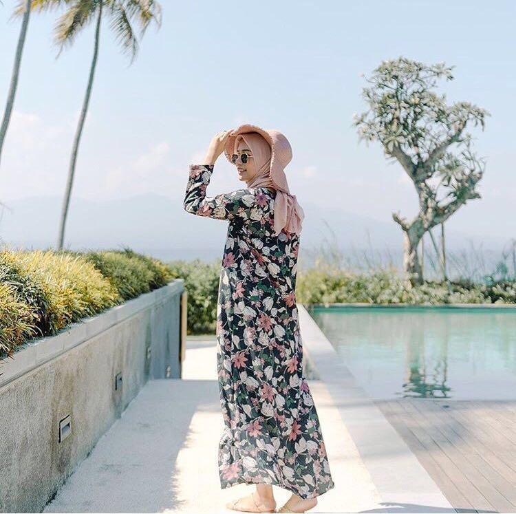 Baju sales summer party