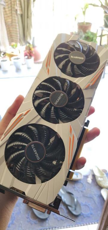 GIGABYTE NVIDIA GeForce GTX 1080 Ti Gaming OC 11G (White