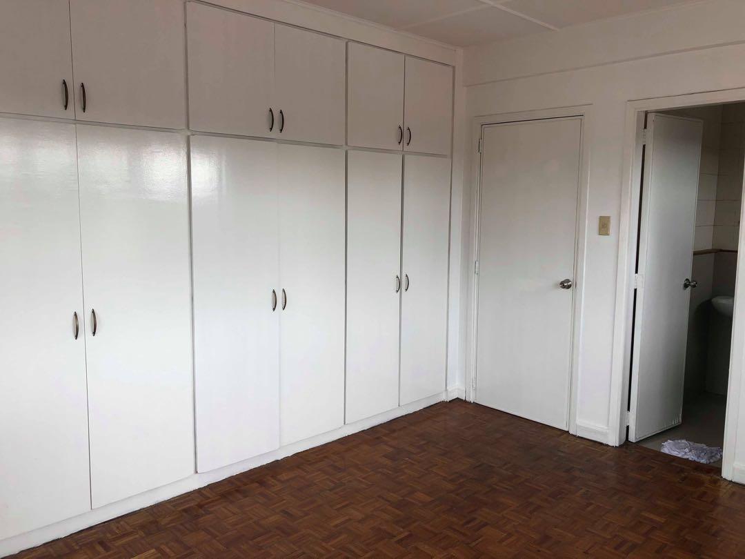 House 4 Rent Xavierville near UP Ateneo Miriam LRT Katipunan , Property