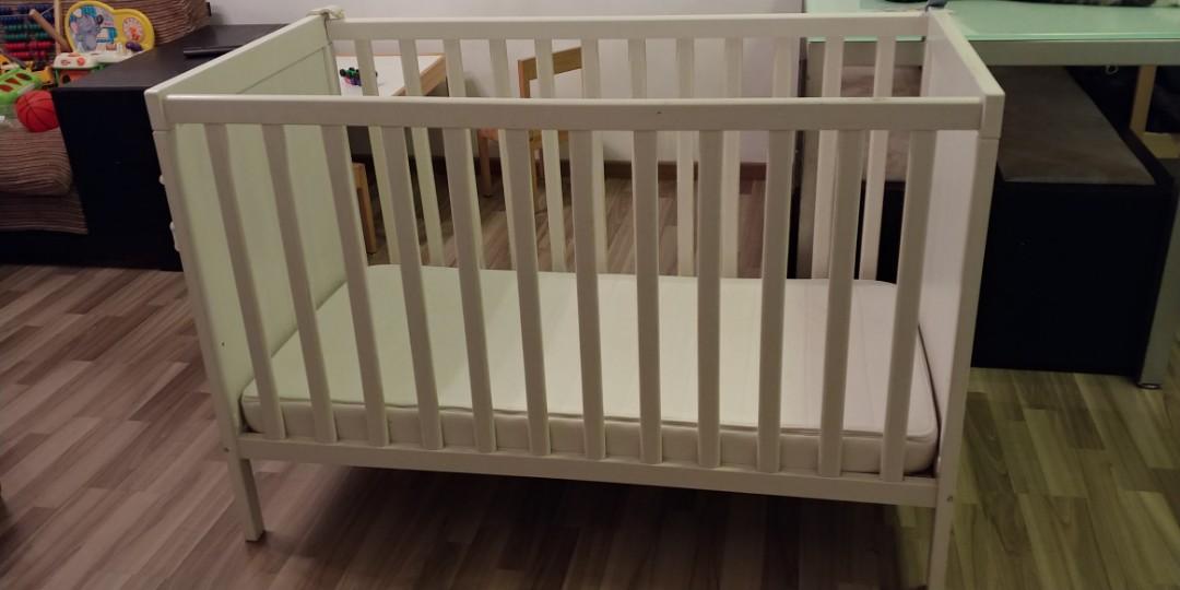 IKEA BABY AND TODDLER COT with like new mattress (AGE 05), Babies