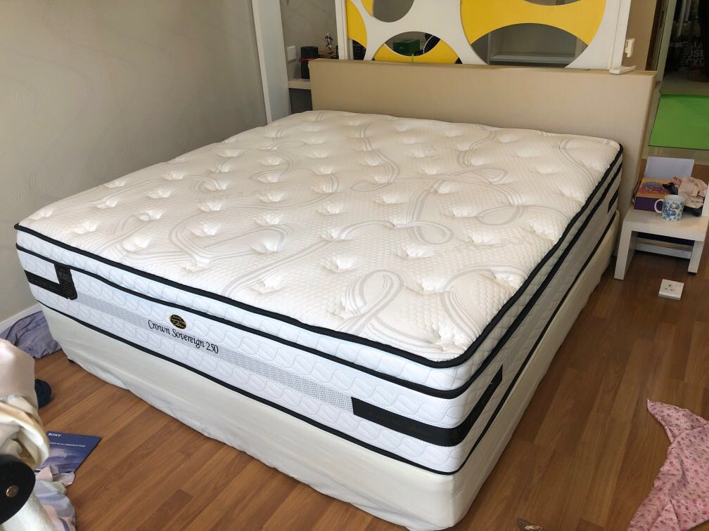 King Koil Mattress Crown Sovereign 250, Furniture & Home Living