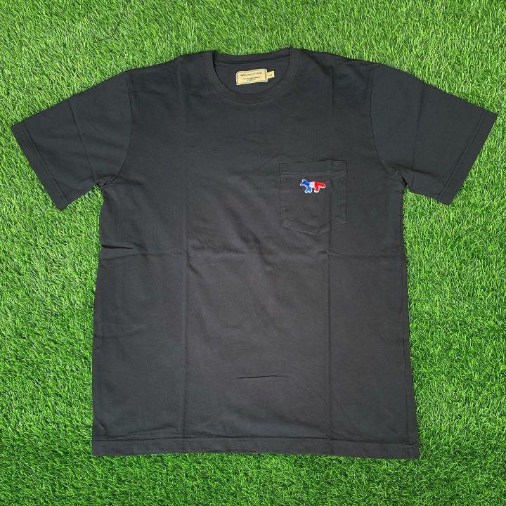 Maison Kitsune T Shirt Pocket Fesyen Pria Pakaian Atasan On Carousell Maison Kitsune T Shirt Pocket Fesyen Pria Pakaian Atasan On Carousell