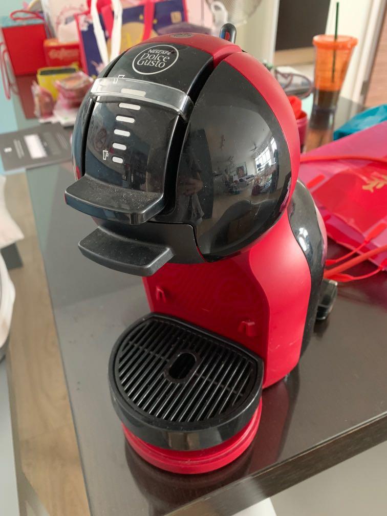 Nescafe coffee machine (Mini me), TV & Home Appliances, Kitchen
