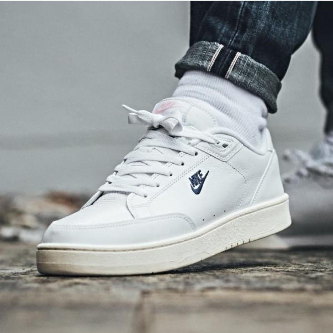 nike grandstand womens