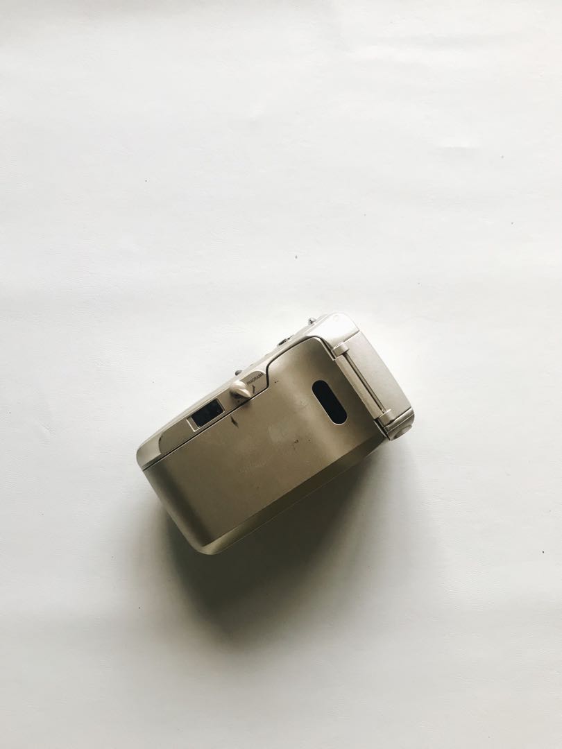 OLYMPUS MJU ZOOM 70 DELUXE, Photography, Cameras on Carousell