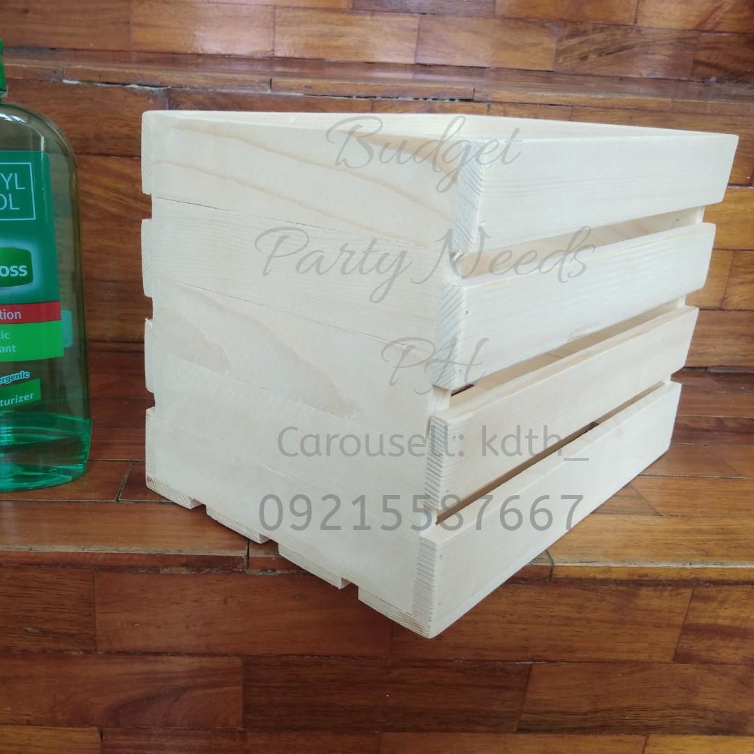 Small Wooden Crate (Category: Soil & Fertilisers) located in Las Pinas. Submitted by kdth_ (Listing ID 254066211, Image 3). Description: Php 250 for the small crate Size: 10 inches x 6 inches x 7 inches ✨Great for dessert tables, bazaars, your plant garden, parties, etc. 📍Located in Las Piñas City. Buyer/ renter shall pay for the cost of shipping or can pick up/drop off directly. 💸MOP: BDO, Unionbank, GCash. 🔸Note: Display Shelf and Cupcake st