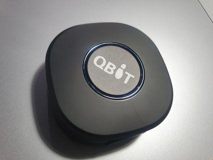 QBit portable GPS Tracker pro Series compact portable 4.5 CM rechargeable wrnty