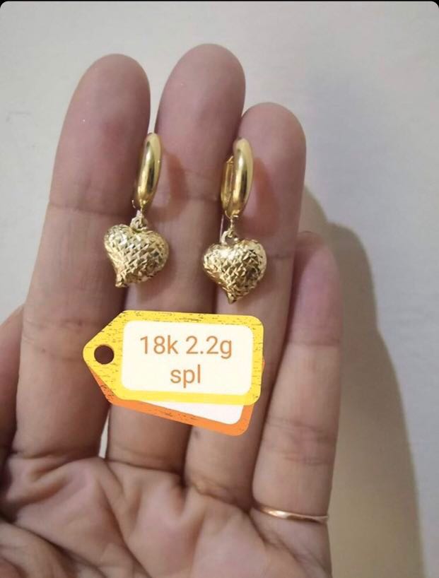 18k Installment Saudi Gold Loop Dangling Heart Earrings Proof of 