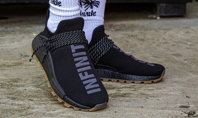 adidas nmd hu black