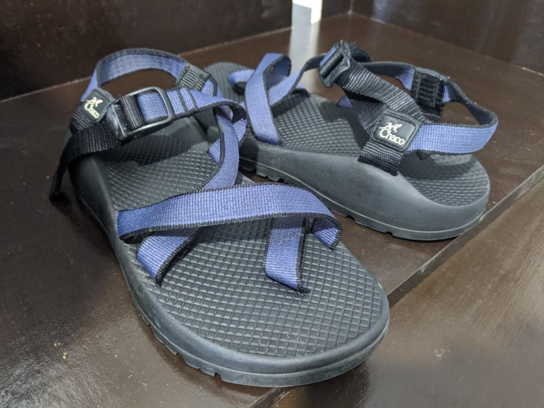 womens chacos size 9