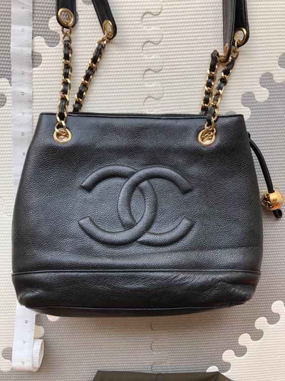 Chanel vintage bag. Caviar leather. 100 % authentic.