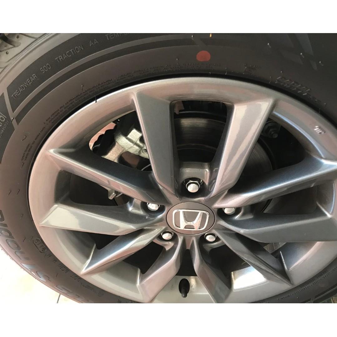 Honda Civic 1.8 E CVT Mags and Tires, Car Parts & Accessories, Mags and