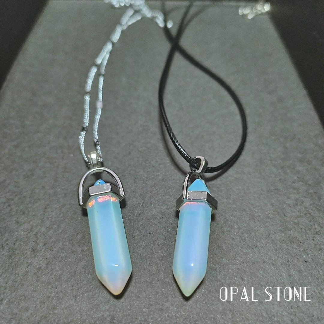 Quartz jewelry shop