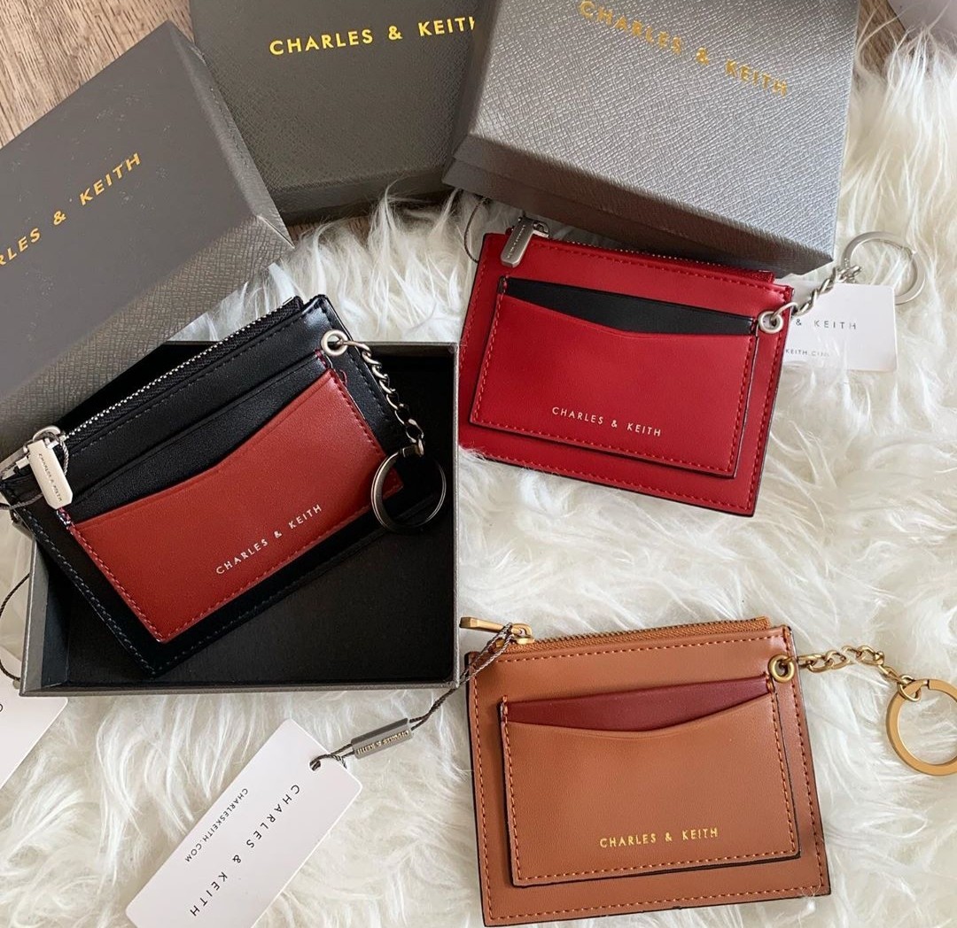 Original charles & keith card holder and keychain, Fesyen Wanita, Tas
