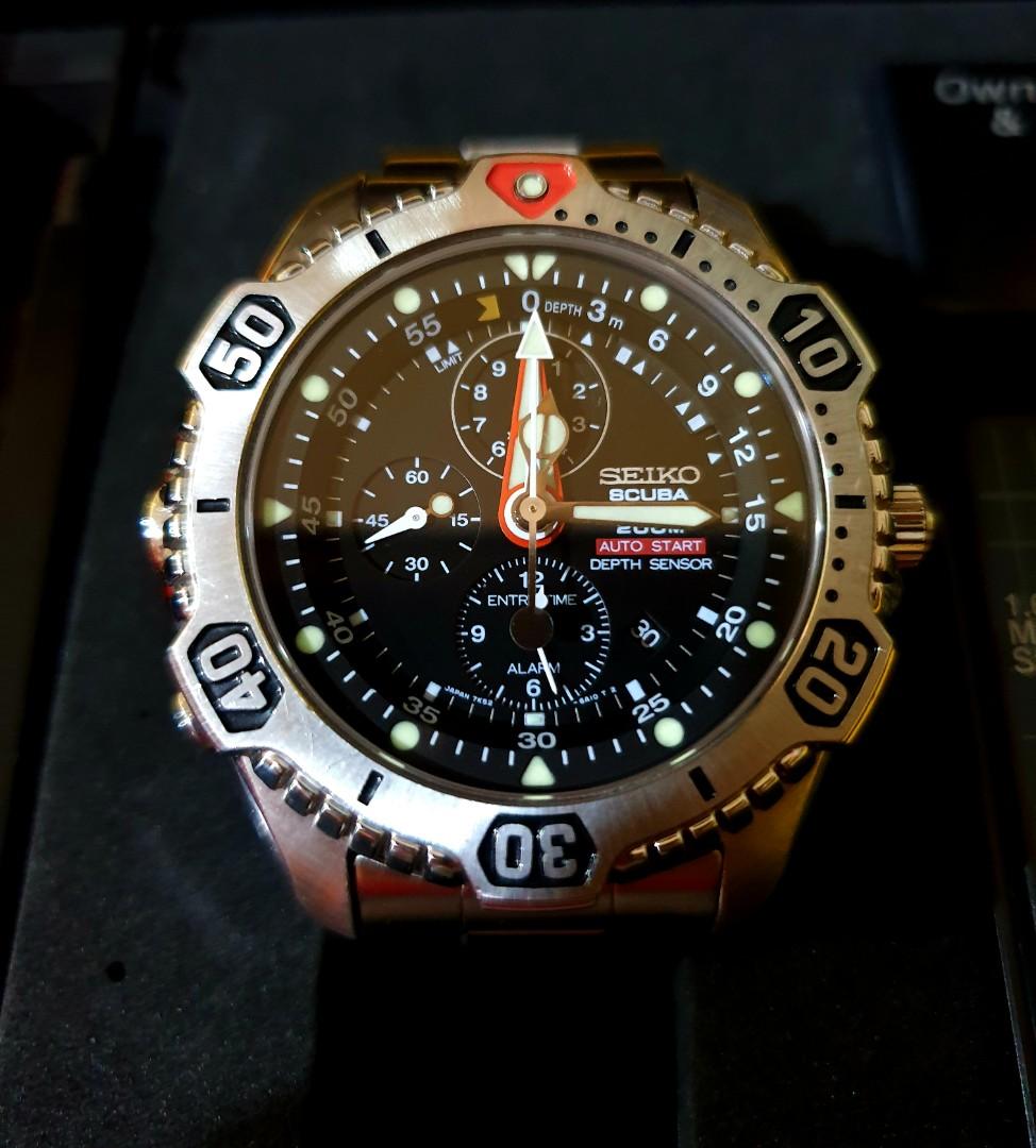 Seiko SLD005P Auto Start depth sensor 200M watch not g shock or