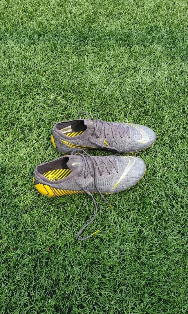 synthetic soccer boots