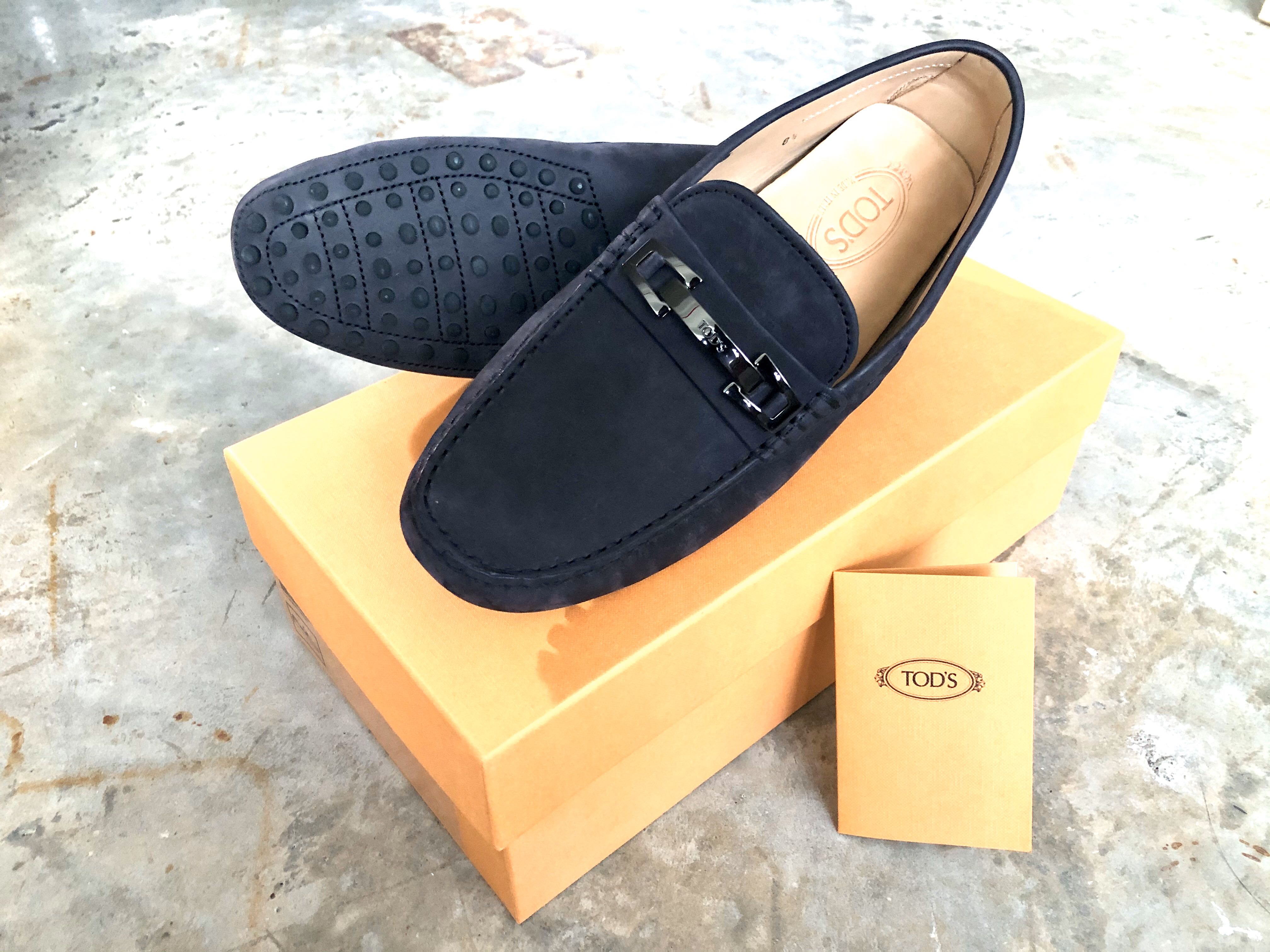 Nubuck Leather Moccasins in Navy Blue 