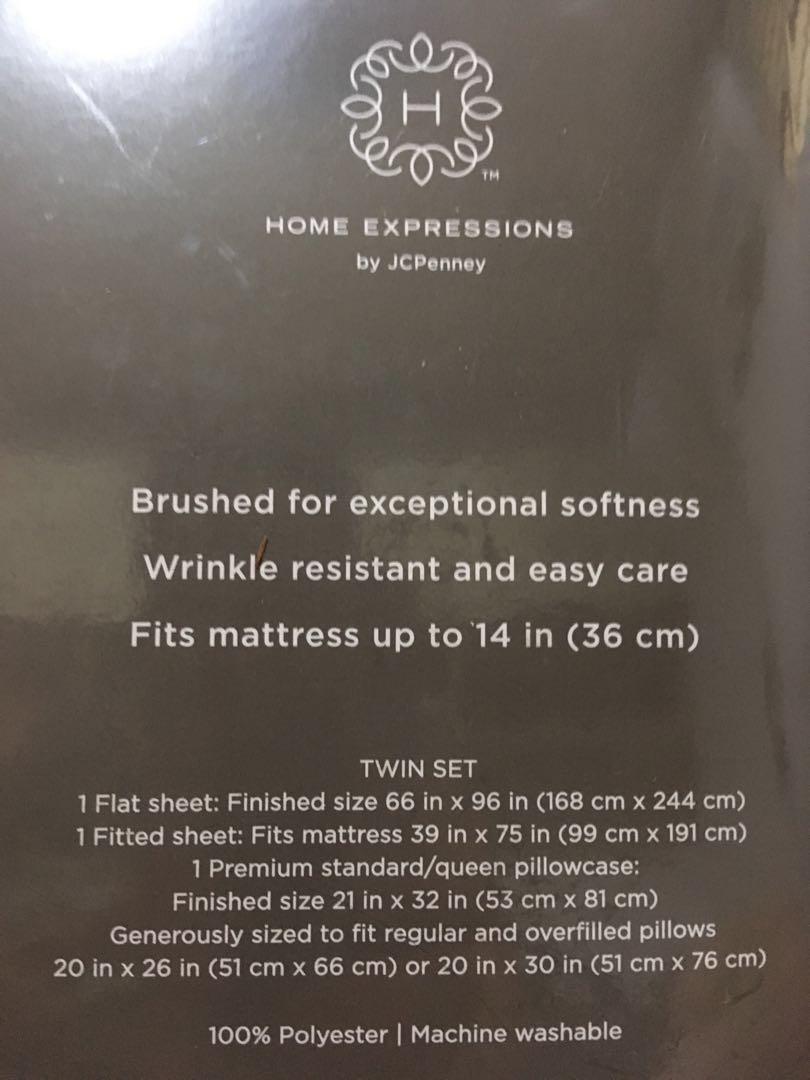Safari TWIN SIZE Bed Sheet Set 3 pcs (Category: Bed Frames & Mattresses) located in Quezon City. Submitted by lynn.lopez (Listing ID 254253437, Image 2). Description: -bought in US TWIN SIZE SAFARI COLOR ( Home Expressions) - flat sheet 66x96 in, fitted sheet Fitted mattress 39x75 in & 2 pillowcases 21x32 Inches -wrinkle resistant -100% polyester -machine washable - by JC Penney -meet-up in sm north/ trinoma -shipping: lbc -payment: bdo or bpi de