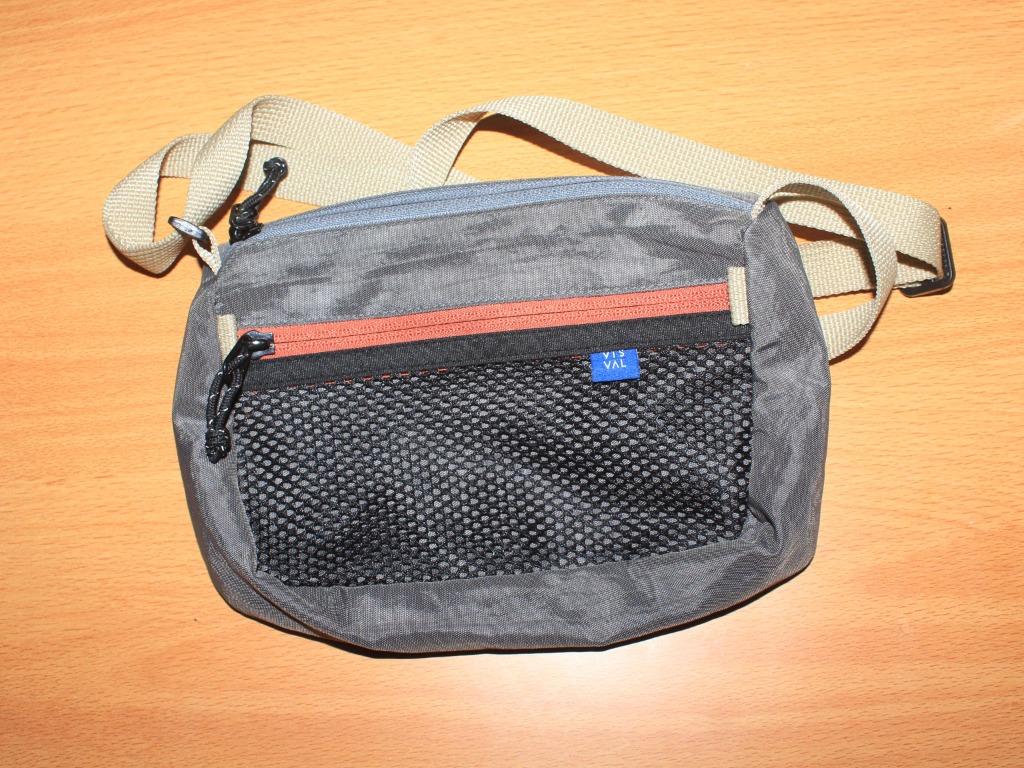 flick sling bag