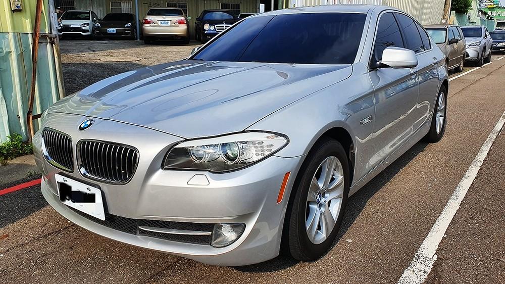 實車實價 寶馬bmw F10 528i 裡外皆美低車價 12年 5 535 00 C300 外匯車中古車 汽車 汽車出售在旋轉拍賣