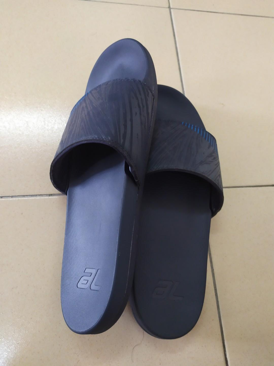 Al ikhsan clearance adidas sandal