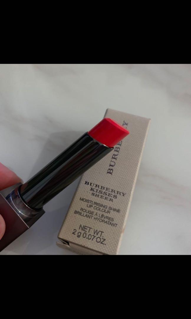 Burberry kisses sheer 273 2025