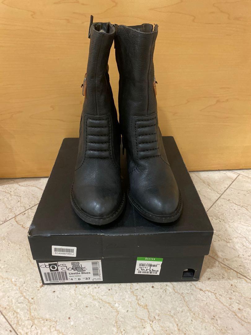 clarks boots womens boots