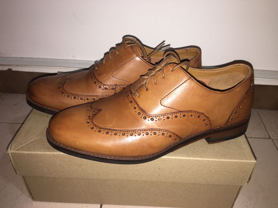 Clarks Edward Walk Shoes, Men's Fashion 