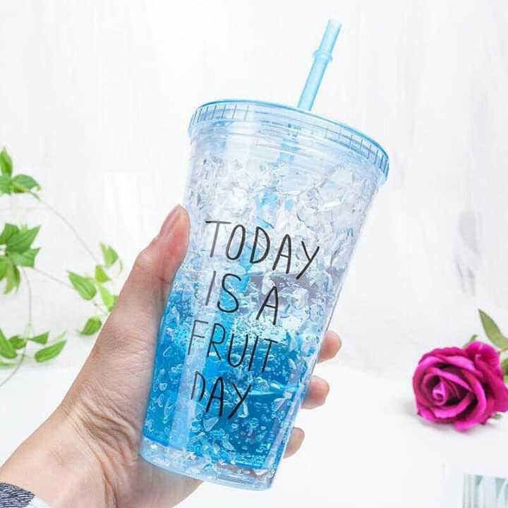 Ice cup (Category: Pest Control) located in Quezon City. Submitted by rigelsfashiononline (Listing ID 254464363, Image 2). Description: Ice Cup Feature: 1.Double-layer cup body is made of food grade PP plastic, non-toxic and safe 2.Smooth inner surface,very easy to clean 3.Can be used in dessert store,coffee shop,etc 4.With a straw ,very convenient to use 5.With refrigerant in it, transparent Php 280.