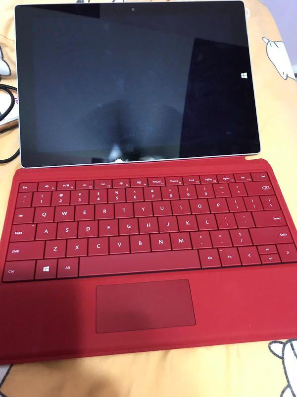 Microsoft surface 3 (Category: Laptops & Notebooks) located in Singapore. Submitted by isell2you (Listing ID 254497321, Image 1). Description: Surface 3 is a 2-in-1 detachable from the Microsoft Surface series, unveiled by Microsoft on 31 March 2015 and released on 5 May 2015. Unlike its predecessor, the Surface 2, Surface 3 utilizes an x86 Intel Atom system-on-chip architecture, or SoC, rather than a processor with ARM architecture such as the N