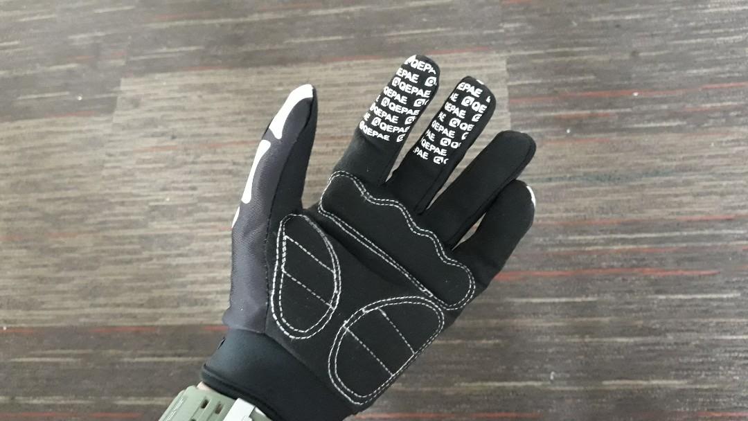 Qepae gloves 2025