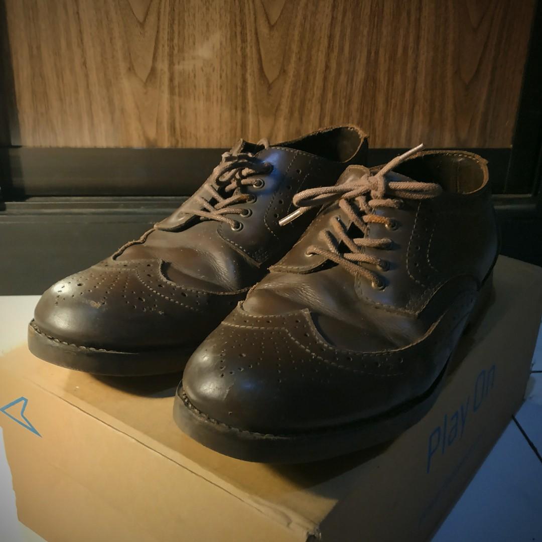 Sepatu Casual Pria Kulit Asli Classic Brogue Brown Dress Shoes