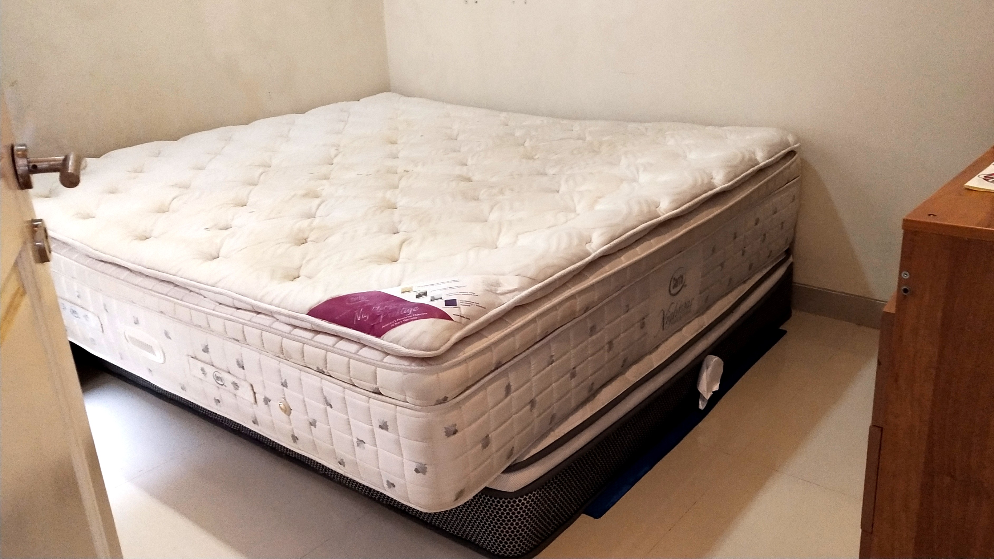 Serta NightStar Prestige Perabotan Rumah di Carousell