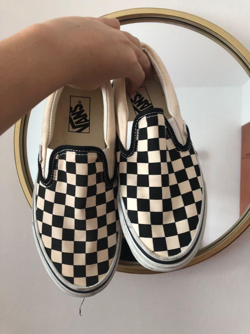 vans checkerboard slip on fake