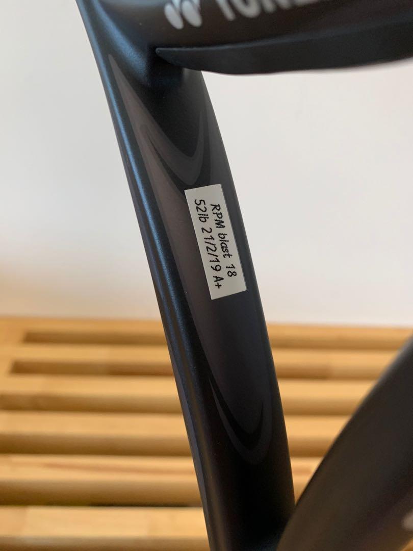 Yonex VCORE 100 (300g) Galaxy Black Tennis Racquet 網球拍 99new, 運動產品, 運動