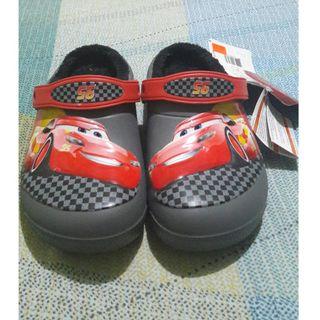 j1 crocs in cm