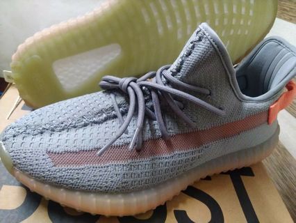 ADIDAS YEEZY BOOST 350 V2 Citrin Size 9.5 In Hand