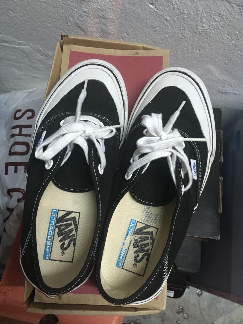 AUTHENTIC VANS SF TOE CAP Women s Fashion Footwear Sneakers on Carousell
