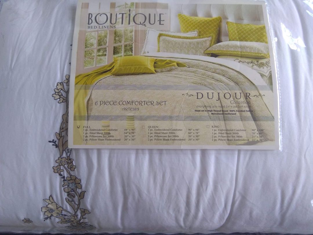 Double Full Size Comforter Home Furniture Furniture Fixtures Beds Mattresses On Carousell