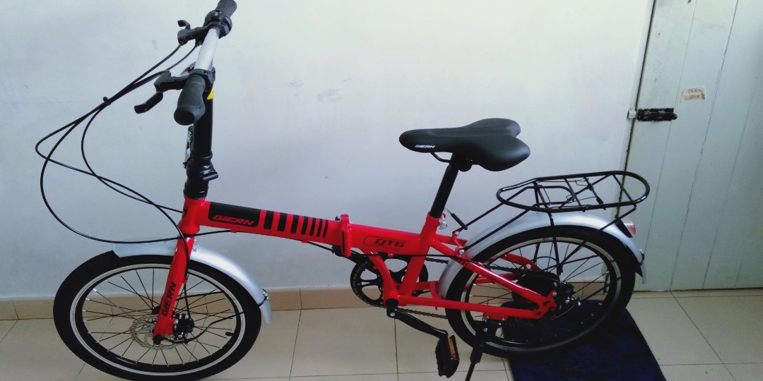 Foldable Bicycle (Category: Bicycles) located in Singapore. Submitted by bundasofia (Listing ID 254573321, Image 2). Description: .